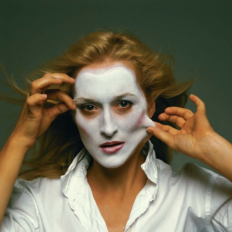 Famous Portrait Photographer- Annie Leibovitz. Photo 3